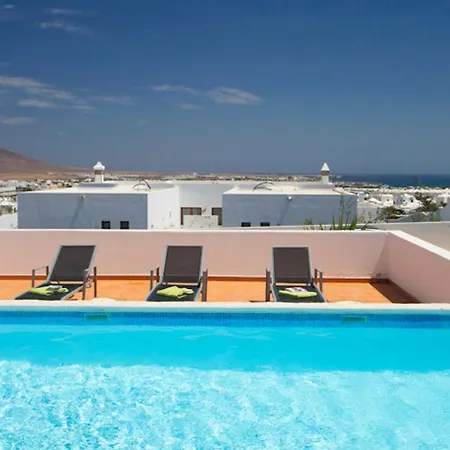 فيلة Casa Liana,villasplayablanca بلايا بلانكا